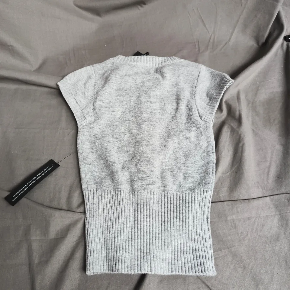 WHITE FOX ALMOST LOVE KNIT TOP GREY - XS