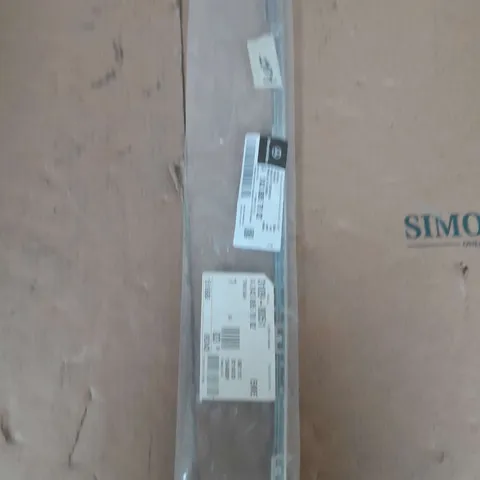 MERCEDES BENZ TRIM BAR