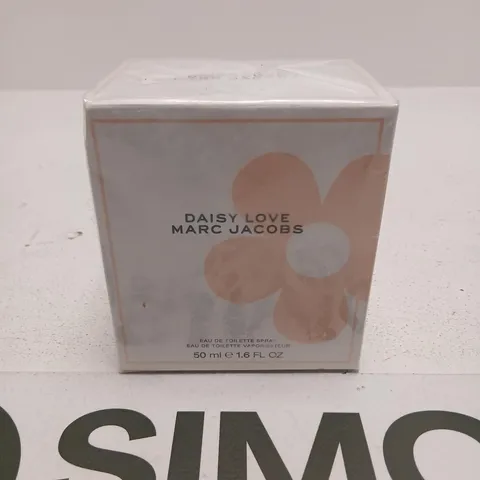 BOXED AND SEALED MARC JACOBS DAISY LOVE EAU DE TOILETTE 50ML
