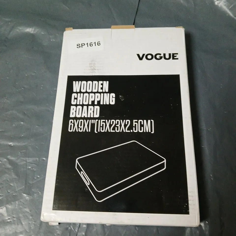PALLET OF ASSORTED ITEMS INCLUDING AIR COMPRESSOR , WOODEN CHOPPING BOARD AND TACWISE HAND TACKER 