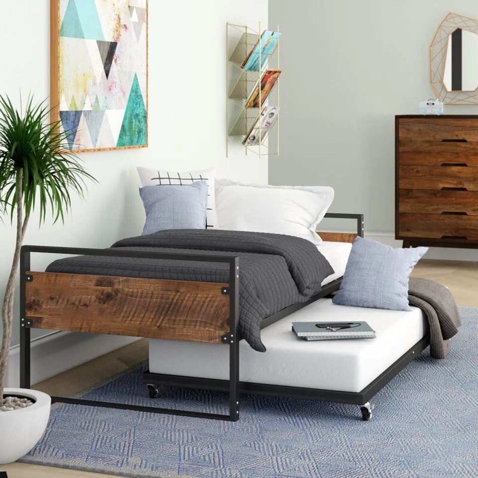 BOXED BARRETTI DAYBED WITH TRUNDLE (1 BOX)