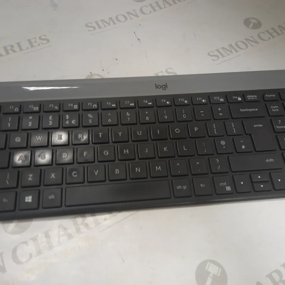 LOGITECH MK470 SLIM WIRELESS KEYBOARD & MOUSE