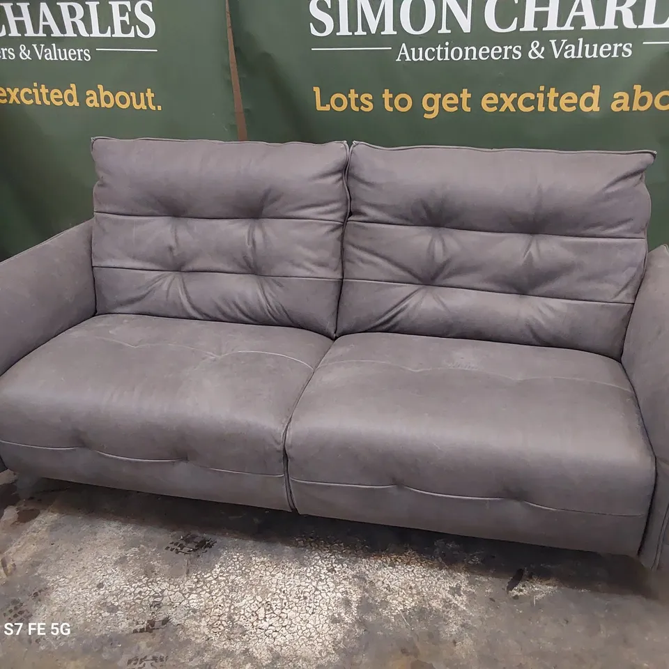 QUALITY ITALIAN DESIGNER POWER RECLINING THREE SEATER SOFA DAMASCO LEATHER