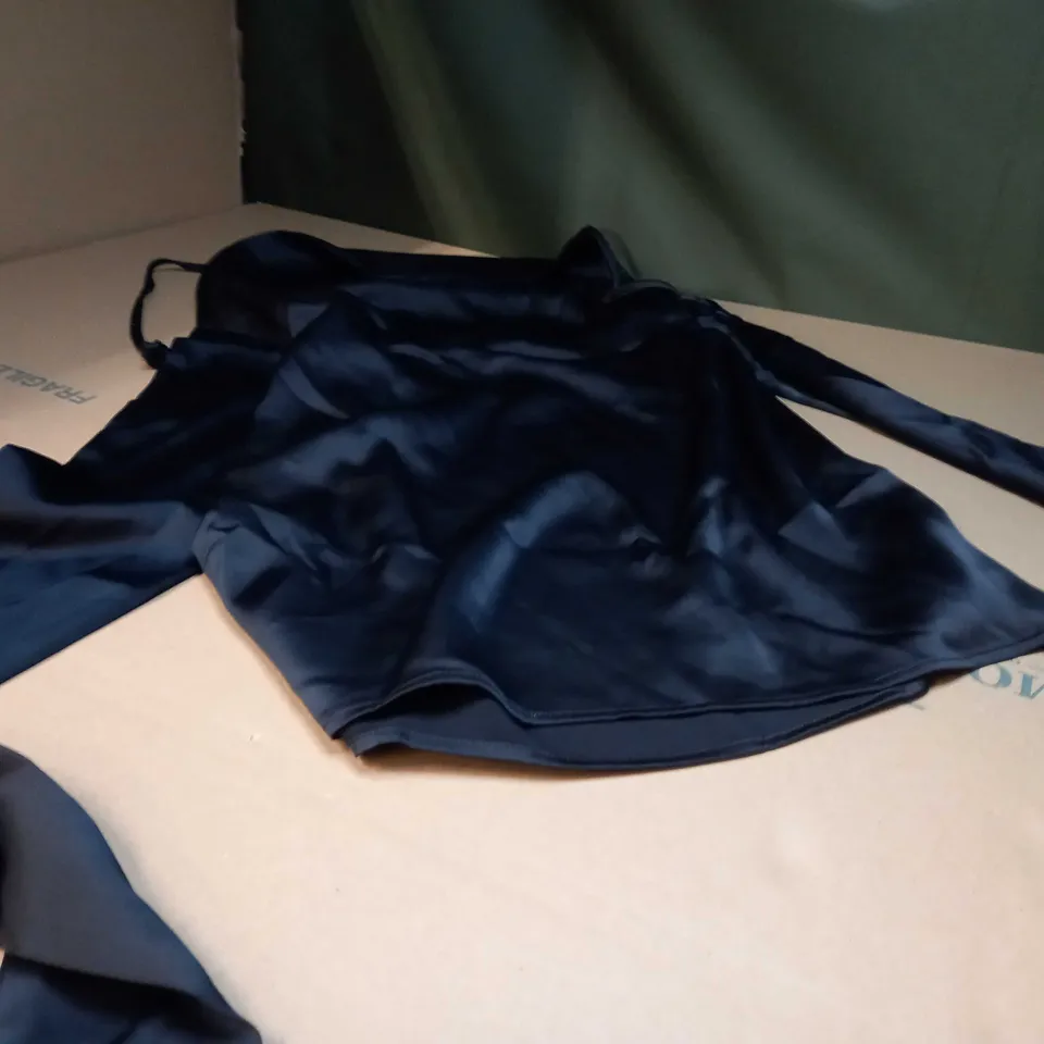 MISSPAP BLACK PREMIUM SATIN ITE BACK VOWL SLIP DRESS - SIZE 10