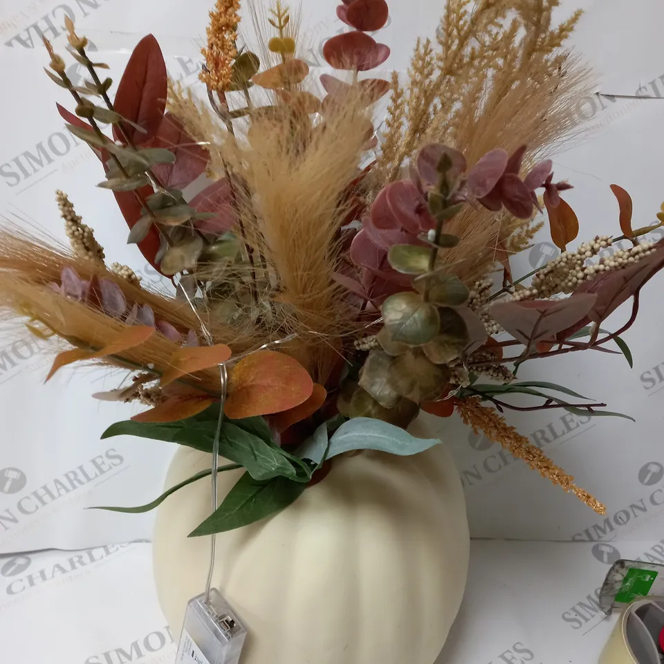 HOME REFLECTIONS PRE-LIT AUTUMN BOUQUET