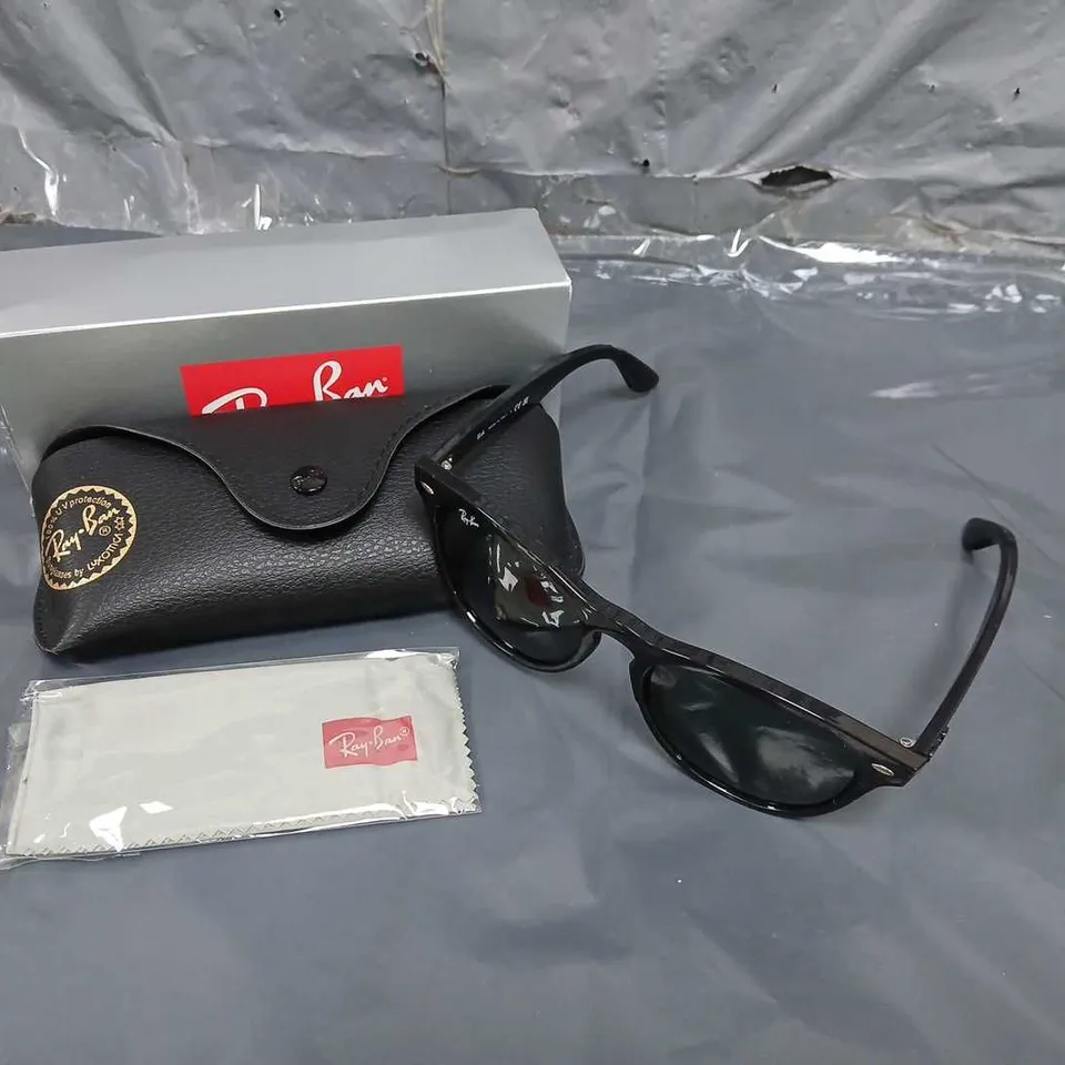 RAY-BAN JACKIE OHH SUNGLASSES - BLACK