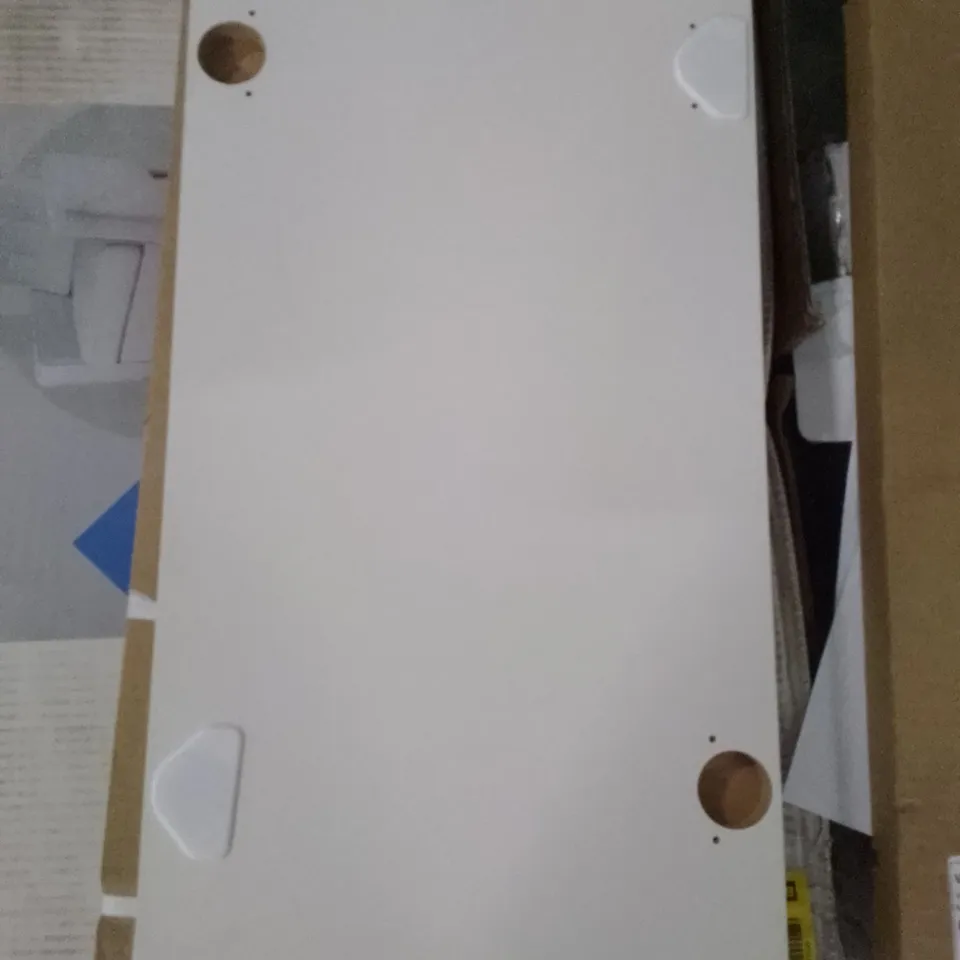 BOXED WESTPORT S/R DOOR 300×570MM WHITE GLOSS