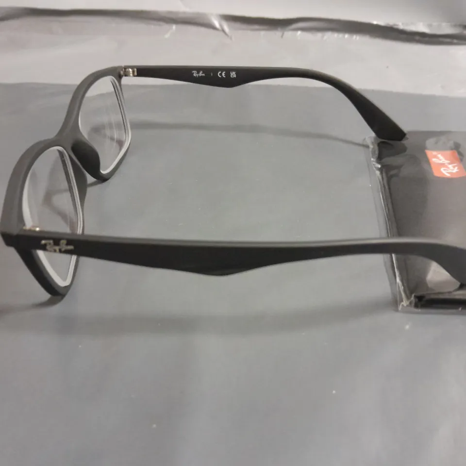 PAIR OF RAY BAN GREY GLASSES IN CASE