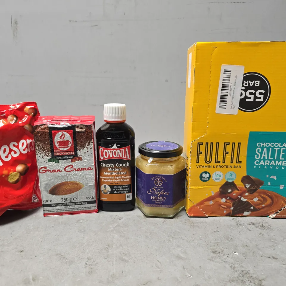 APPROXIMATELY 15 ASSORTED FOOD ITEMS TO INCLUDE - MALTESERS , FULFIL CHOCOLATE SALTED CARAMEL ETC