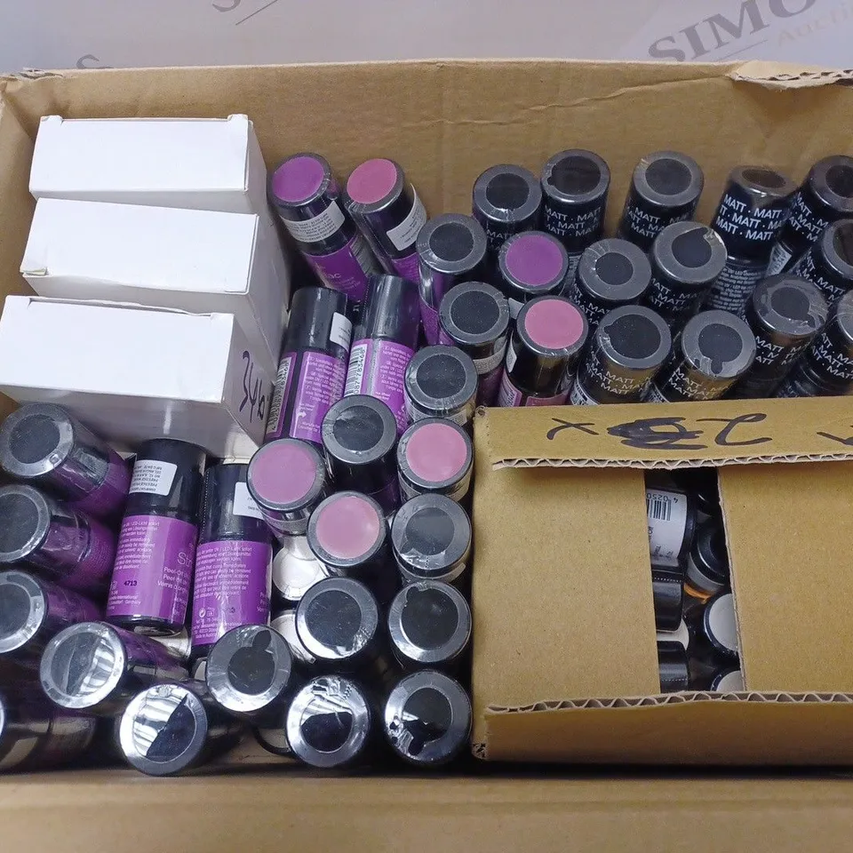 BOX OF APPROXIMATELY 100 X 8ML VIALS OF ASSORTED ALESSANDRO STRIPLAC NAIL PRODUCTS TO INCLUDE NAIL POLISH IN SHIMMER SHELL, PEARLY VIOLET AND TOP COAT MATTE