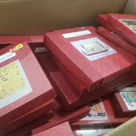 PALLET CONTAINING ASSORTED CHRISTMAS PRODUCTS & DECORATIONS INCLUDING LED WOODEN TREE, POP UP ADVENT CALENDAR,  GOLD SHIMMER WALL TILE & FLOOR PUZZLE