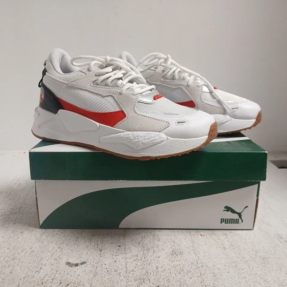 BOXED PAIR OF PUMA RS-Z AS TRAINERS IN WHITE/BLACK/RED SIZE UK 7