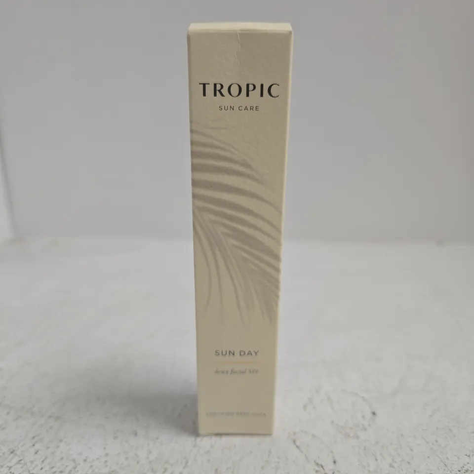 TROPIC SUN CARE SUN DAY DEWY FACIAL SPF
