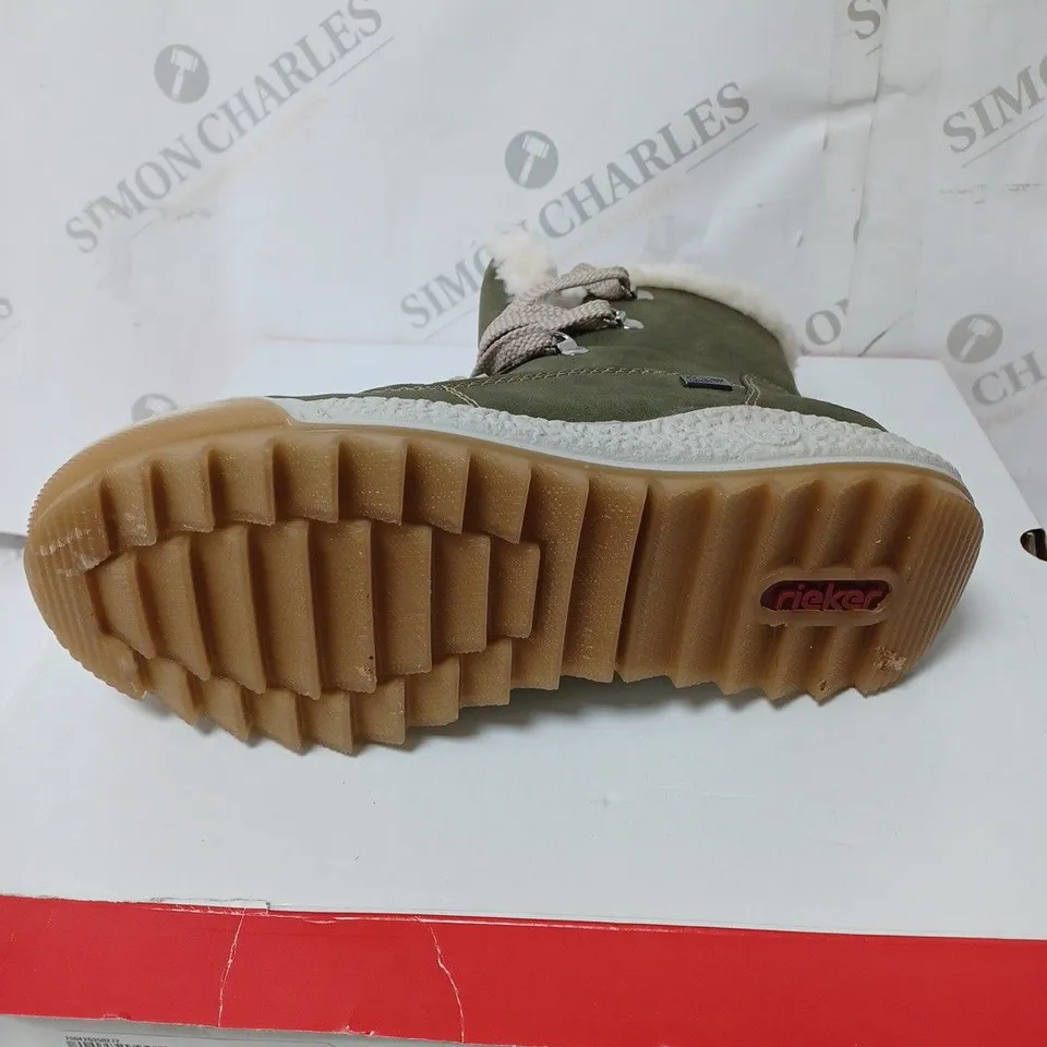 BOXED RIEKER ANTISTRESS HIKING BOOTS, KHAKI - SIZE 6