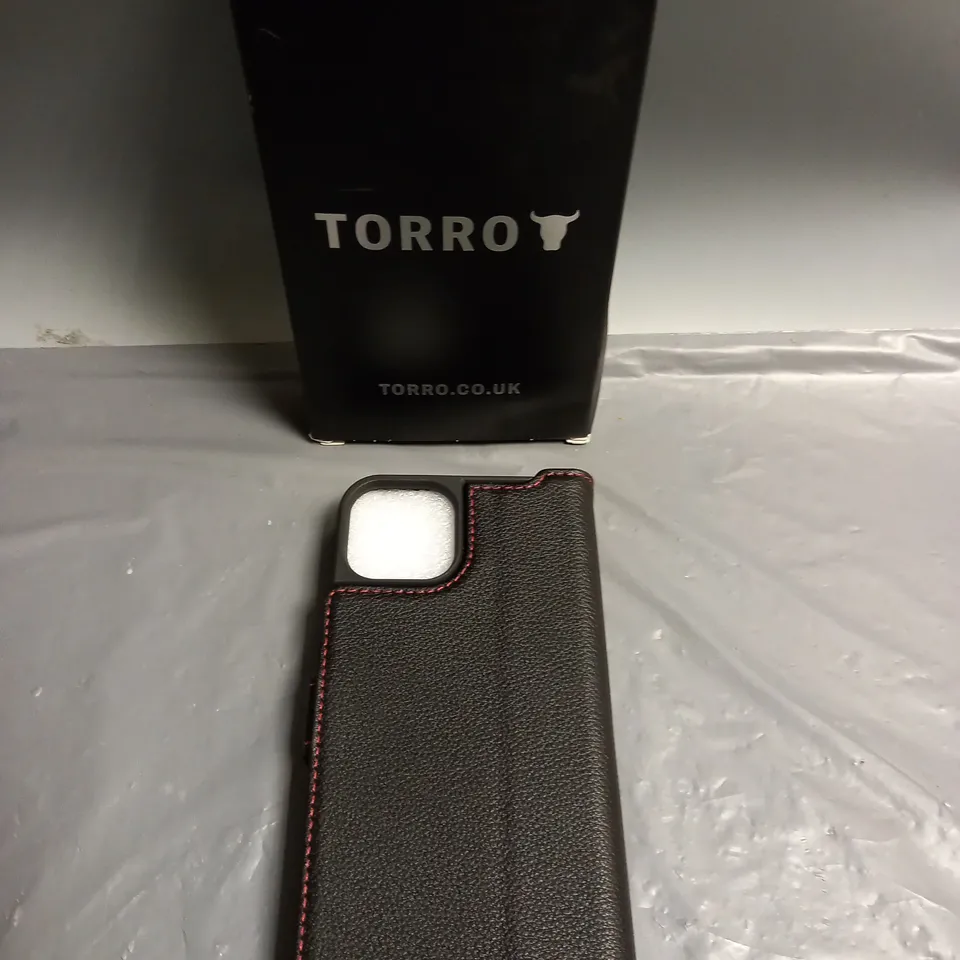 TORRO GENUINE LEATHER BLACK MOBILE PHONE CASE - MODEL UNSPECIFIED