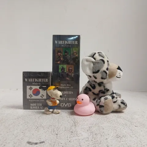 APPROXIMATELY 10 ASSORTED TOYS AND GAMES TO INCLUDE PINK DUCK, WARFIGHTER EXPANSION PACK, ETC