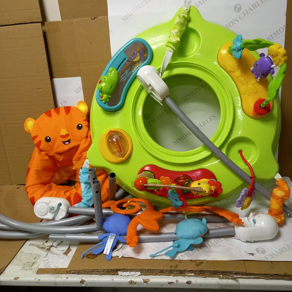 FISHER-PRICE ROARIN' RAINFOREST JUMPEROO