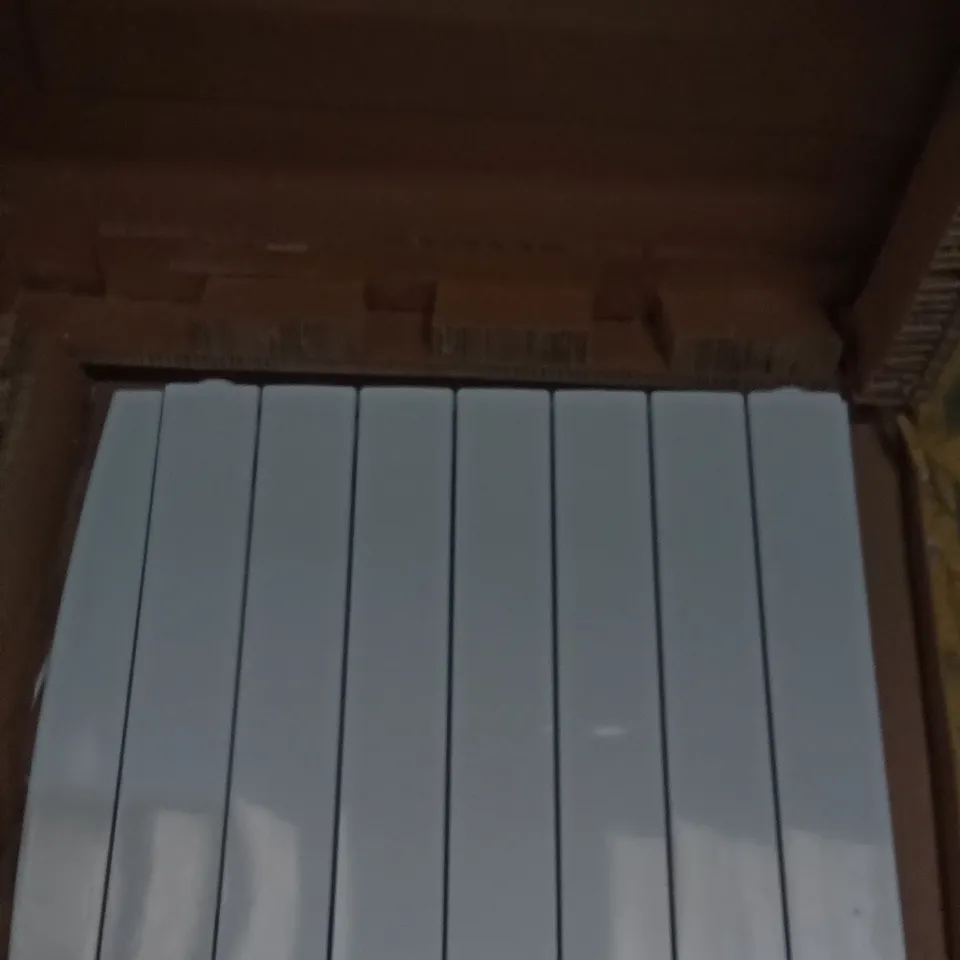 BOXED WARM HOME CERAMIC RADIATOR 2000W ( WHITE ) 