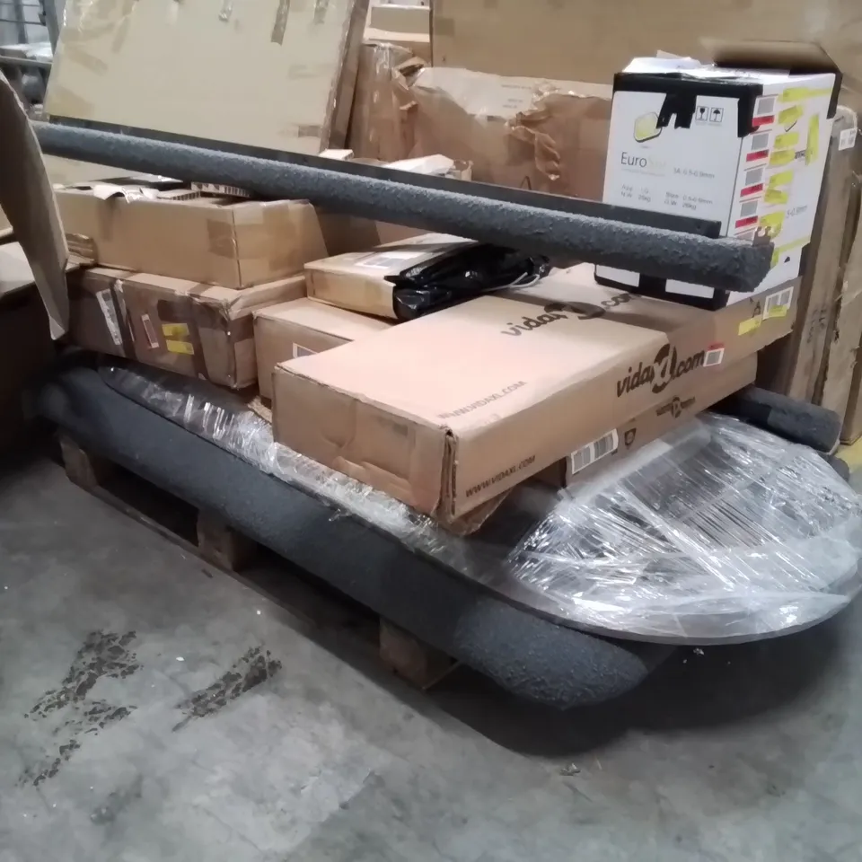 PALLET OF INCOMPLETE FURNITURE SETS