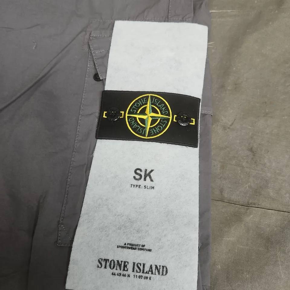 STONE ISLAND SLIM CARGO TROUSERS – GREY, WAIST 32