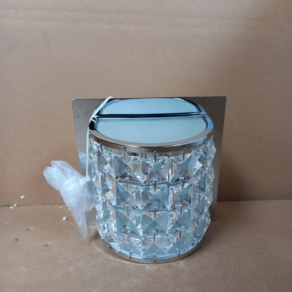 DAR REVUE LED SILVER WALL LIGHT