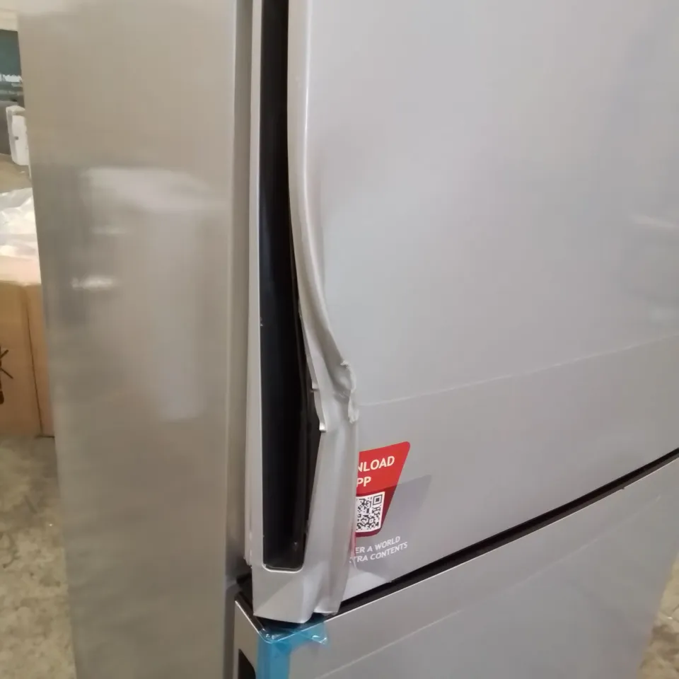 BOXED HOOVER FREESTANDING REFRIGERATOR 55CM WIDE 172CM HIGH IN SILVER