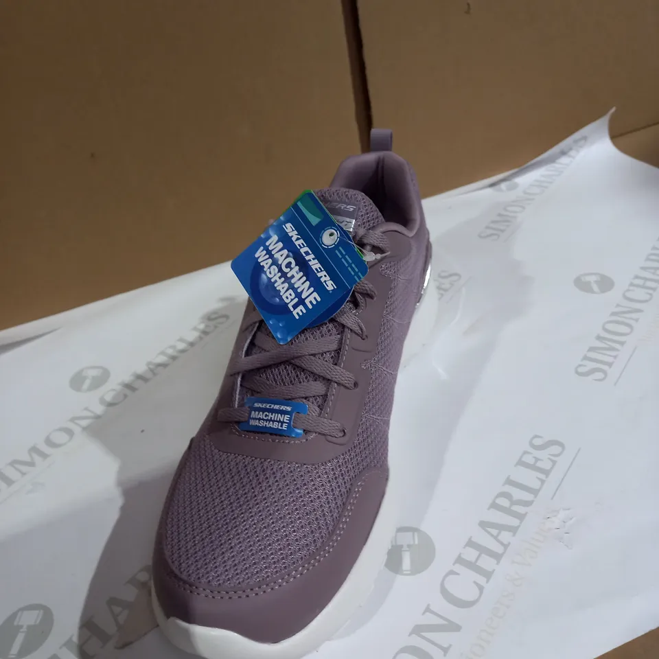SKETCHER PURPLE RUNNING SHOES SIZE 7
