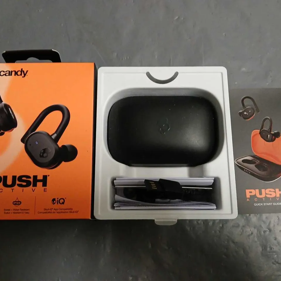 BOXED SKULLCANDY PUSH ACTIVE SPORTS STYLE EARPHONES