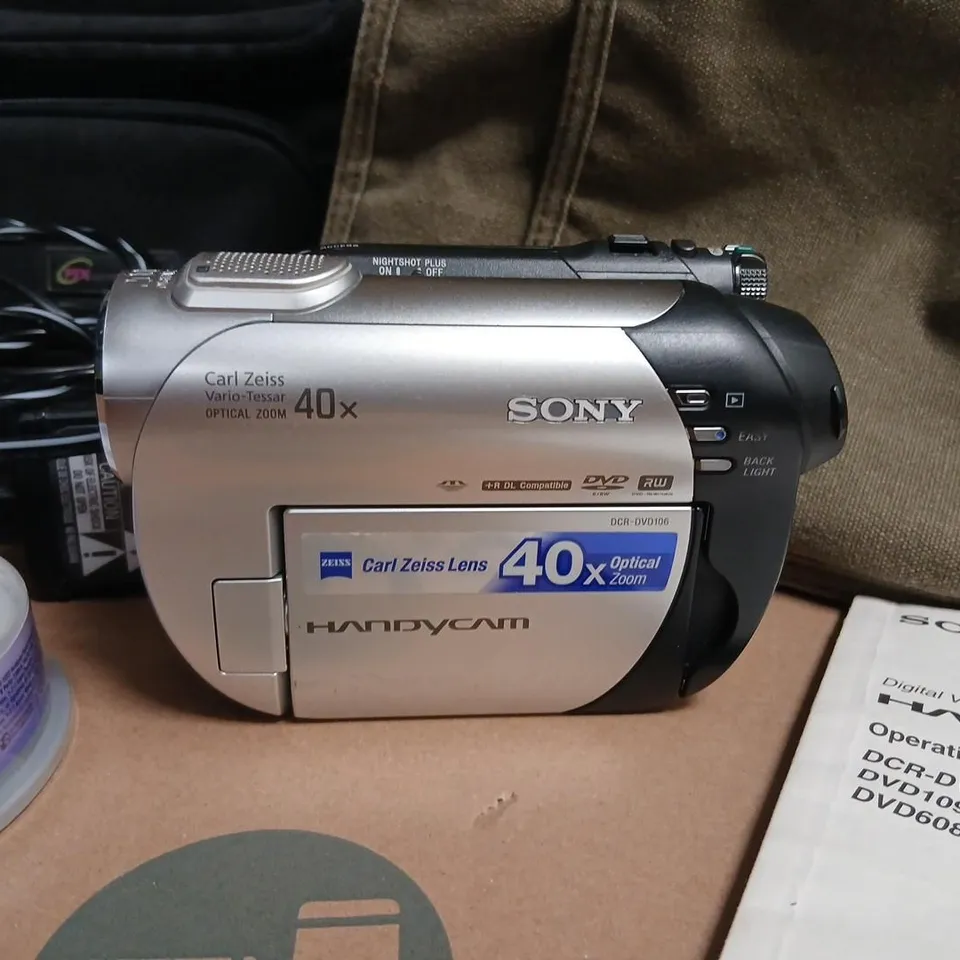 SONY HANDYCAM DCR-DVD106E CAMCORDER WITH 40X OPTICAL ZOOM