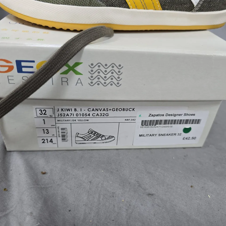 GEOX KIWI B.I. CANVAS+GEOBUCK KIDS' SNEAKERS – MILITARY GREY/YELLOW (EU 32) 