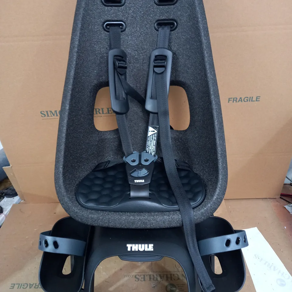 THULE REAR MOUNTED CHILD BIKE SEAT 