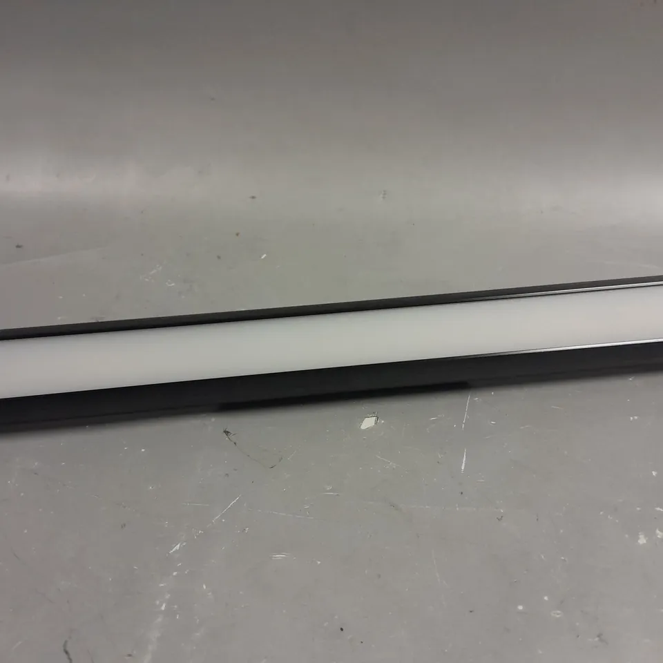 UNBRANDED RECHARGEABLE LED LIGHT BAR