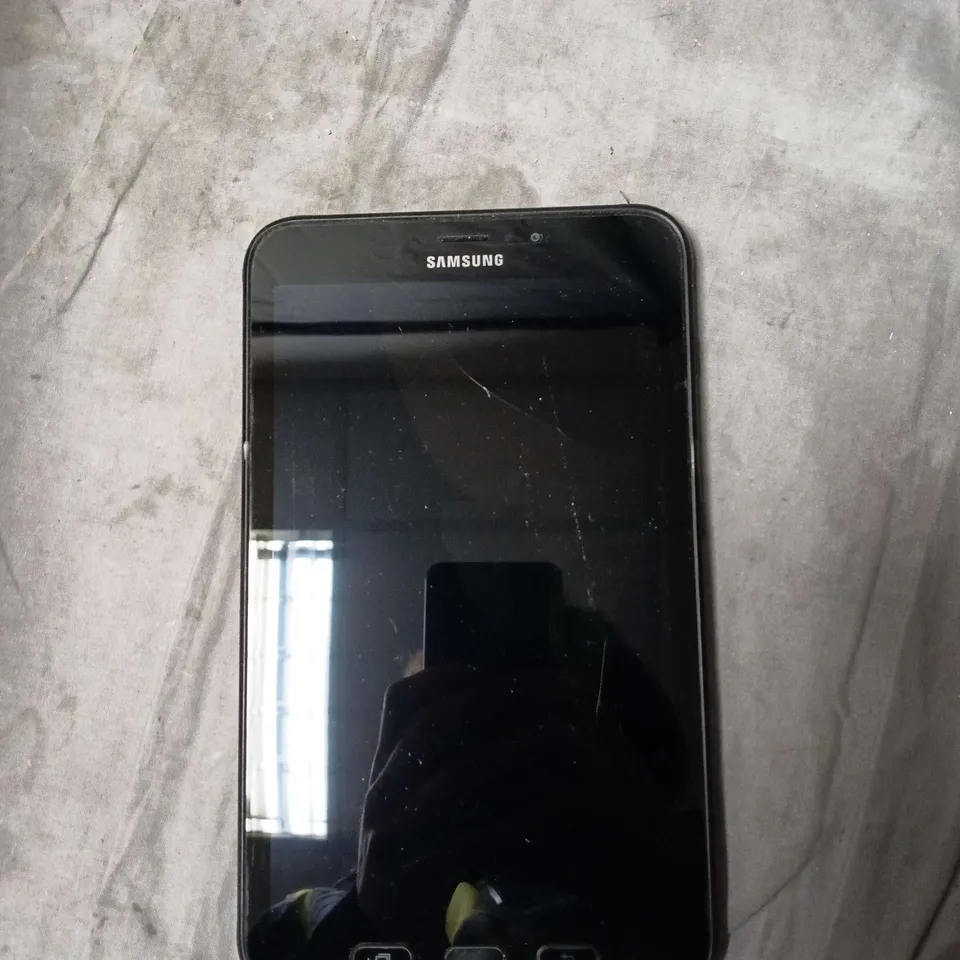 SAMSUNG TABLET PC SM-T385 – 16GB – BLACK (CELLULAR, SIM)