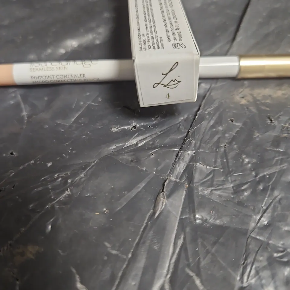 LISA ELDRIDGE SEAMLESS SKIN PINPOINT CONCEALER MICRO CORRECTING PENCIL – SHADE 4