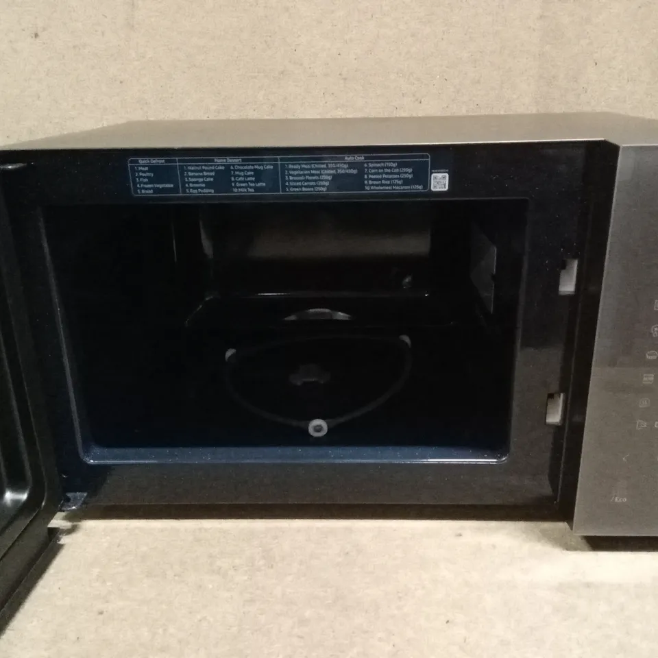 BOXED SAMSUNG MS23T5018AC BESPOKE SOLO MICROWAVE, 800W, 23 LITRE, CHARCOAL
