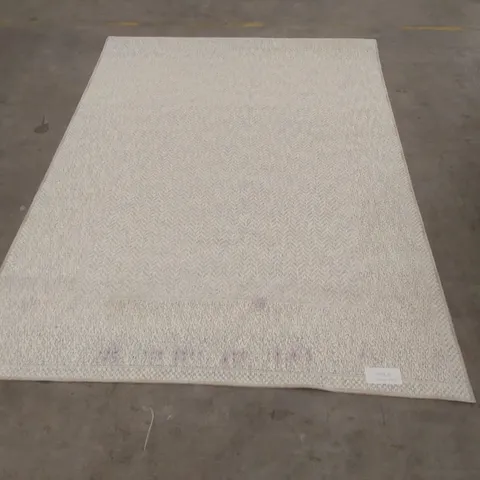 QUALITY DESIGNER AREA RUG - APPROXIMATELY 220 x 153cm