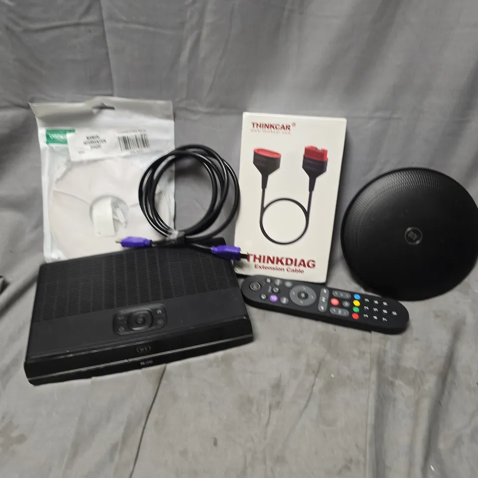 APPROXIMATELY 8 ASSORTED HOUSEHOLD ITEMS TO INCLUDE ROUTER, THINKCAR EXTENSION CABLE, TV REMOTE, ETC