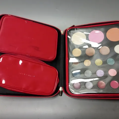RUBY & MILLIE EYE SHADOW MAKEUP BAG SET IN RED