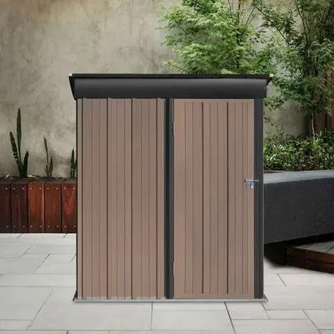 BOXED LIVINGANDHOME TOUGH RETRO METAL STORAGE HOUSE 0.25MM STEEL TWO-TONE (1 BOX)