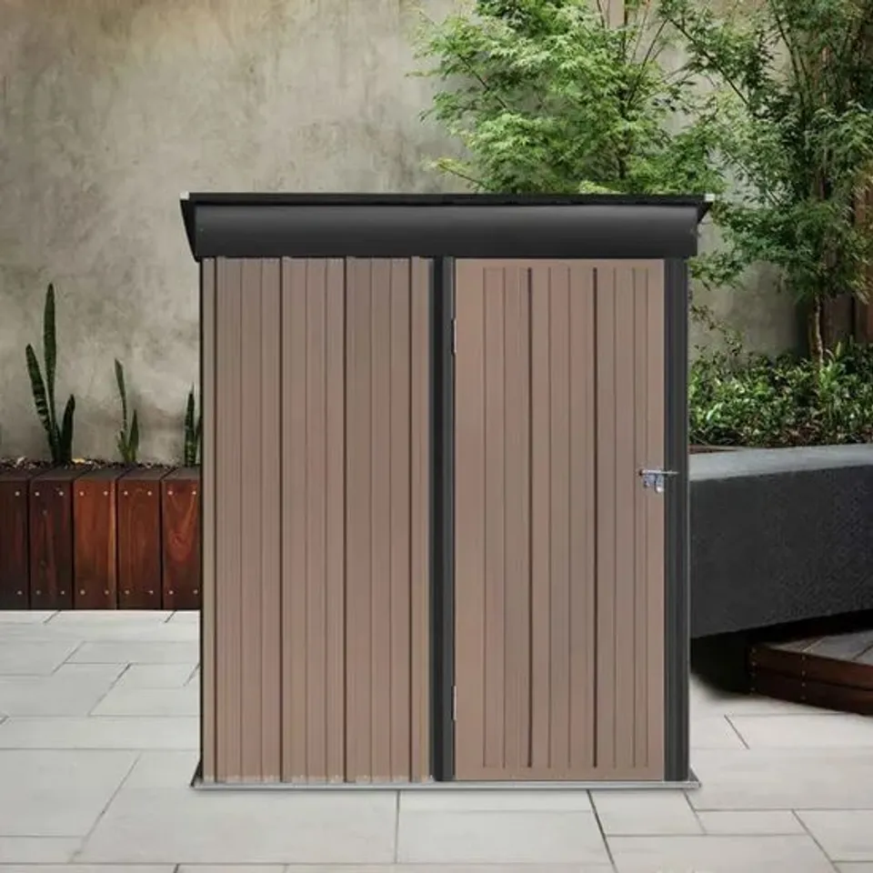 BOXED LIVINGANDHOME TOUGH RETRO METAL STORAGE HOUSE 0.25MM STEEL TWO-TONE (1 BOX)