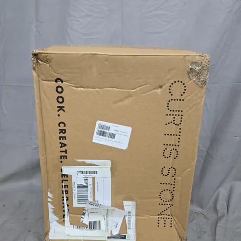 CURTIS STONE SET OF 2 DURA PANS AND BAKE STORE PAN