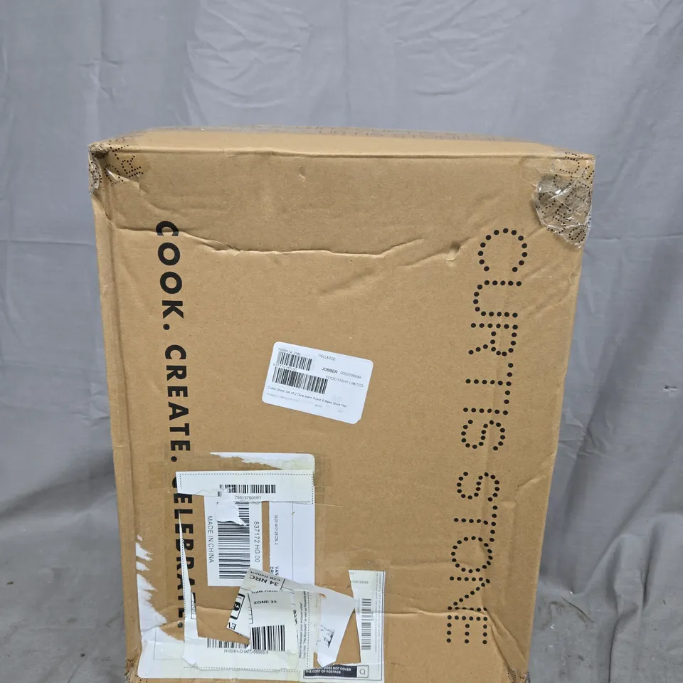 CURTIS STONE SET OF 2 DURA PANS AND BAKE STORE PAN