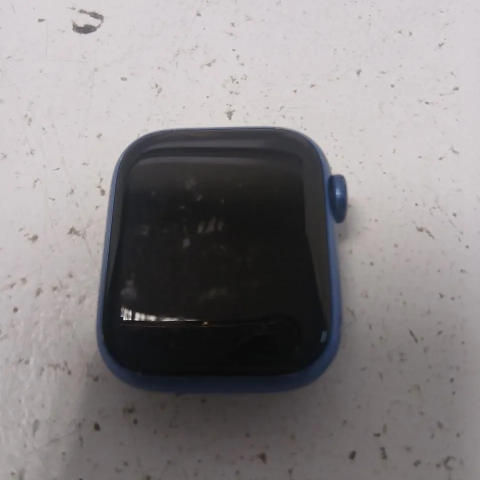 APPLE SERIES 7 WATCH