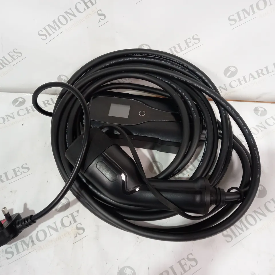 FNRIDS IC-CPD MIDA-EVSE-PE13S ELECTRIC CAR CHARGING CABLE