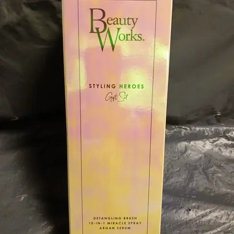 SEALED BEAUTY WORKS STYLING HEROS 3-PIECE SET