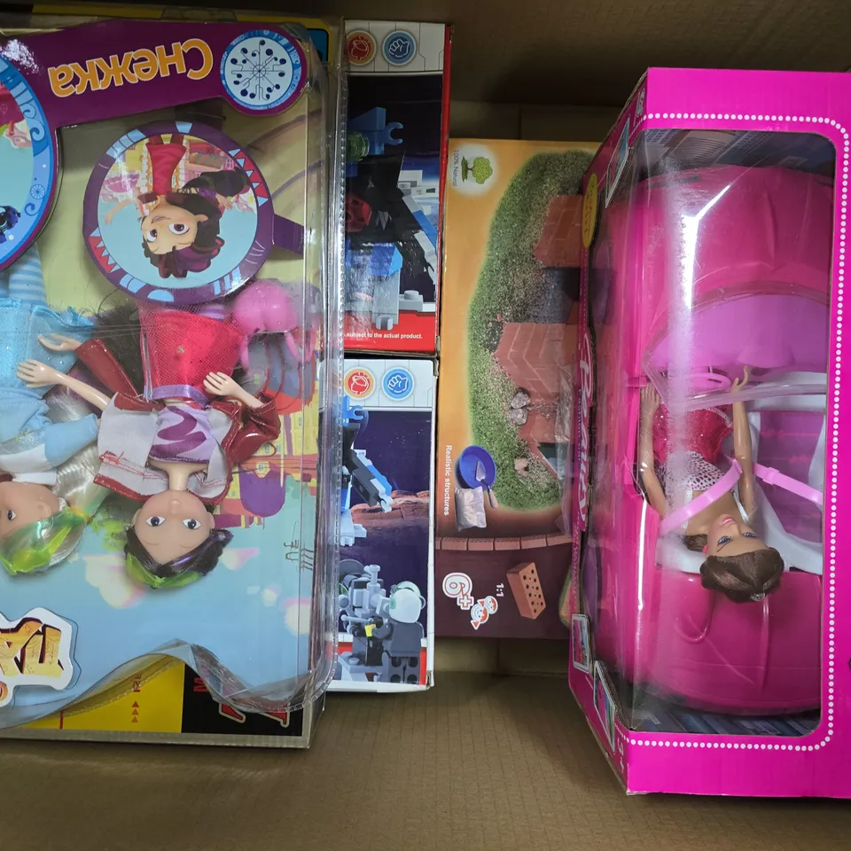 BOX OF APPROXIMATELY 10 ASSORTED TOYS AND GAMES TO INCLUDE STARS WARS SET, KAIBIBI GIRL DOLL, ETC - COLLECTION ONLY