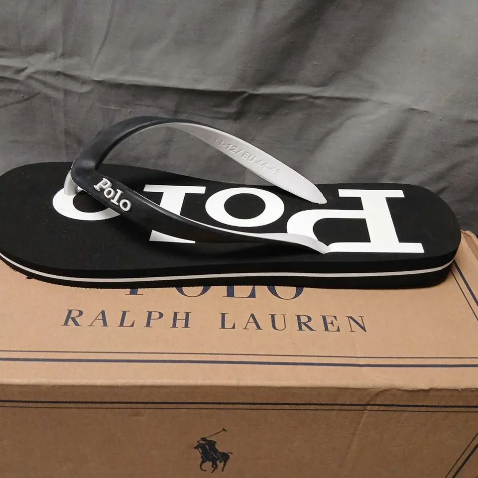 POLO RALPH LAUREN MEN’S FLIP FLOPS – BLACK/WHITE, UK 10 (US 11, D) – PAIR