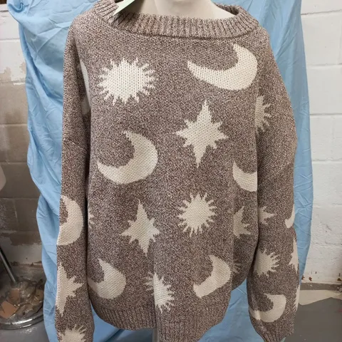 CLAUDE COZMO MUSHROOM MOON STAR LONG SLEEVE SWEATER SIZE S/M
