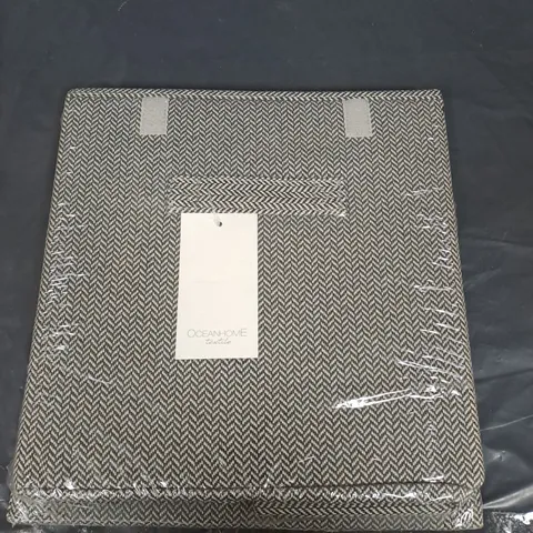 BOX OF APPROXIMATELY 9 OCEANHOME STORAGE BOXES - GREY