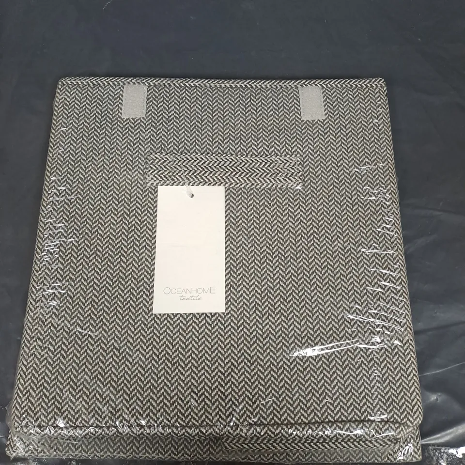 BOX OF APPROXIMATELY 9 OCEANHOME STORAGE BOXES - GREY